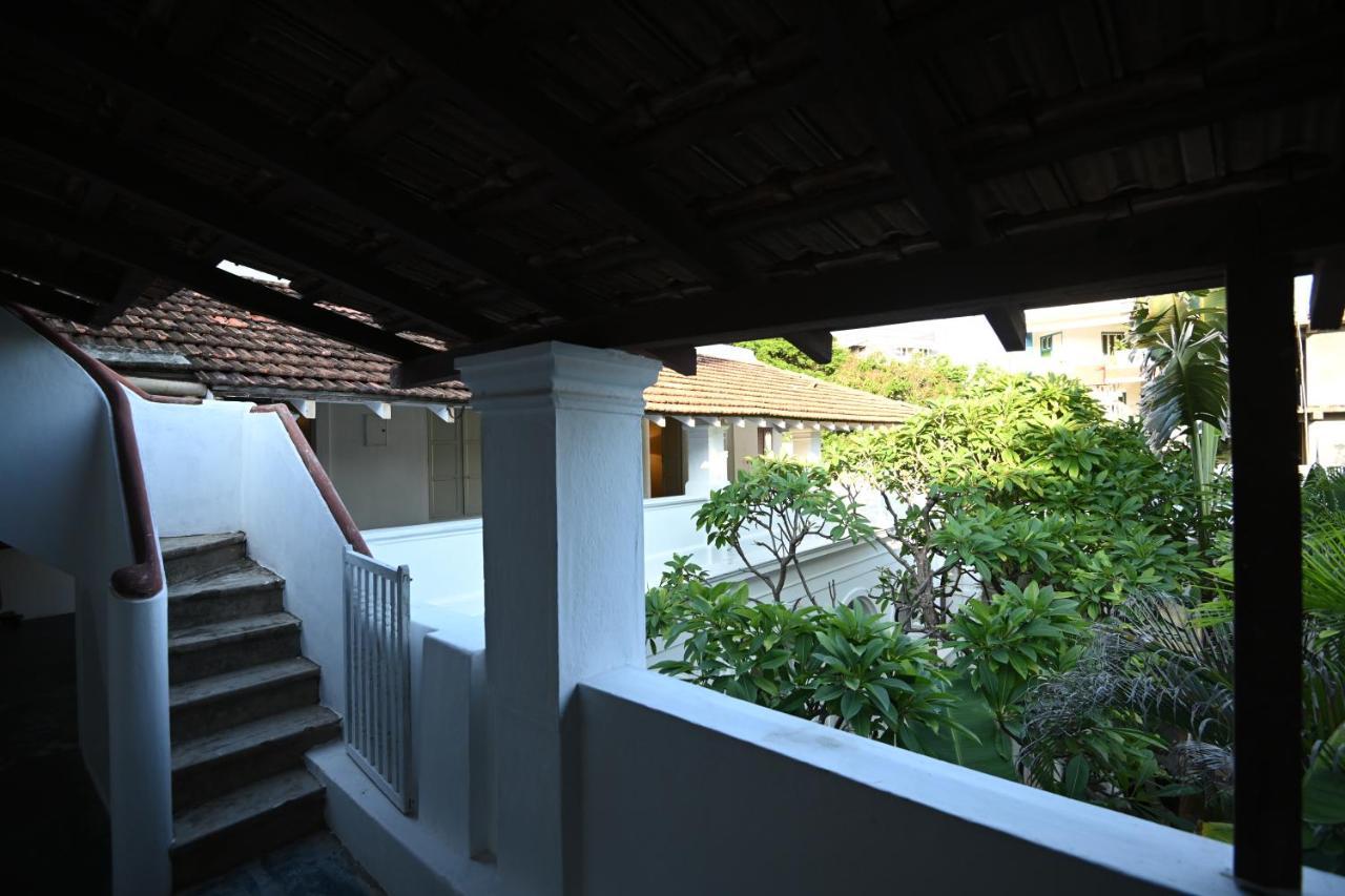 La Cedille - French Heritage House Pondichéry Extérieur photo